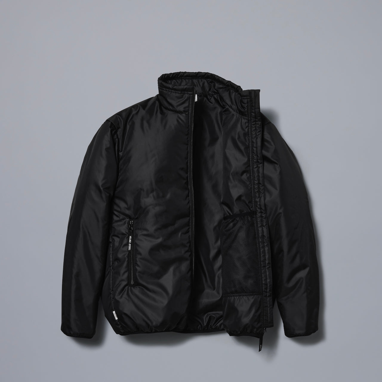 7F53D495-7AB2-450A-A4BA-